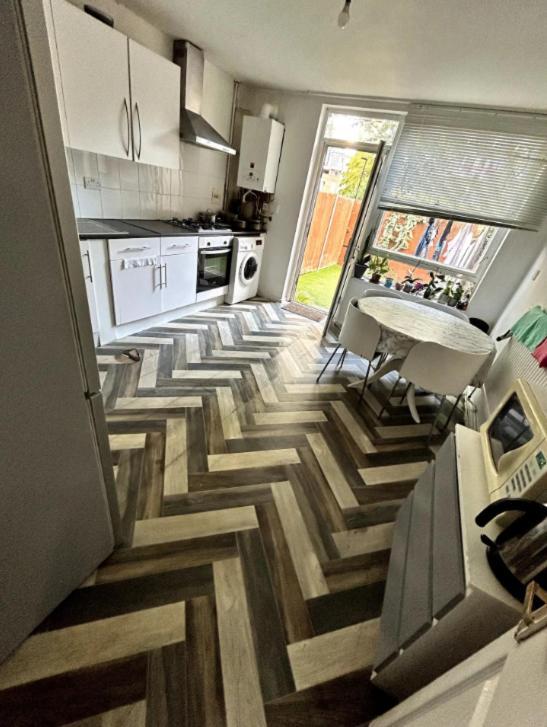 Apartament The Yellow House Londyn Zewnętrze zdjęcie